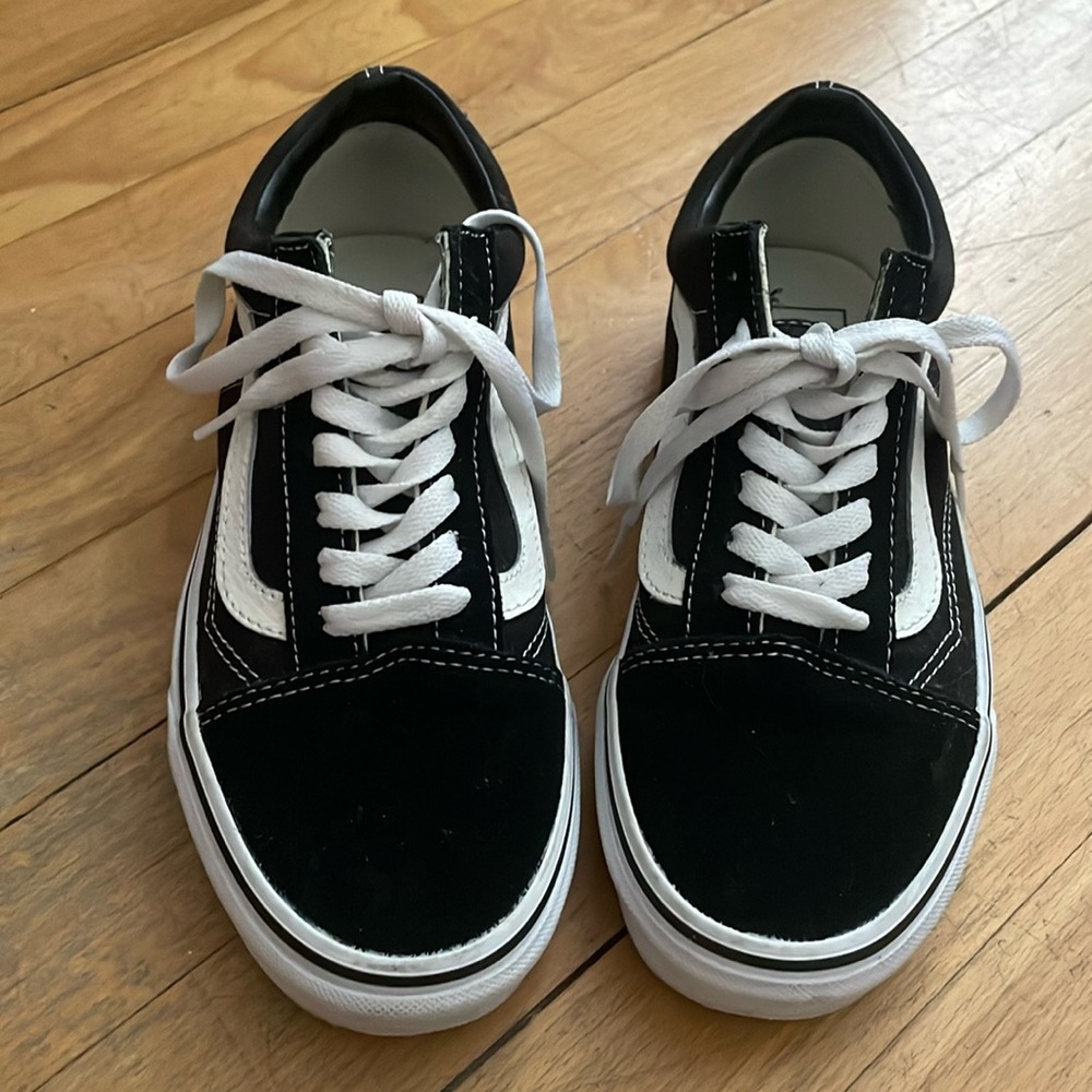 Vans Old Skool Women’s Size 6.5 Like New